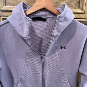 Under Armour Women’s Zip Up Hoodie - Medium